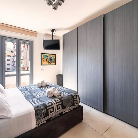 Metro-v.veneto Luxury Apartament Apartment